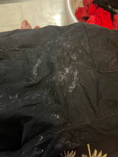 Laundry mistakes caused by using too much detergent